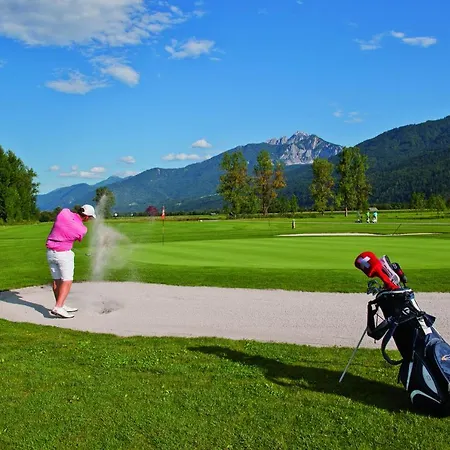 Nassfeld Fruehstueckspension Wulfenia Da Livio 2*