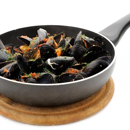 Hotel Fruehstueckspension Wulfenia Da Livio Passo Pramollo