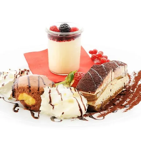 Hotel Fruehstueckspension Wulfenia Da Livio 2*