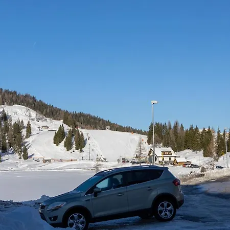 Hotel Nassfeld Wulfenia Da Livio 2*
